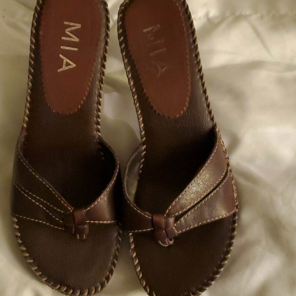 Mia low heel slip on dress sandles